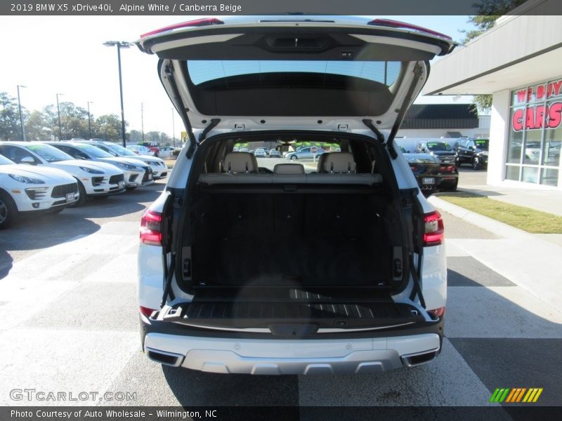 Alpine White / Canberra Beige 2019 BMW X5 xDrive40i