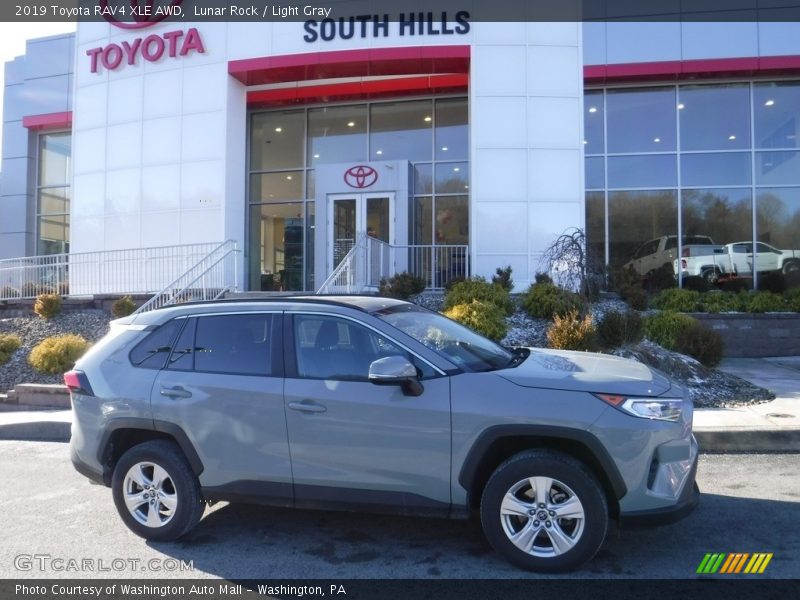 Lunar Rock / Light Gray 2019 Toyota RAV4 XLE AWD