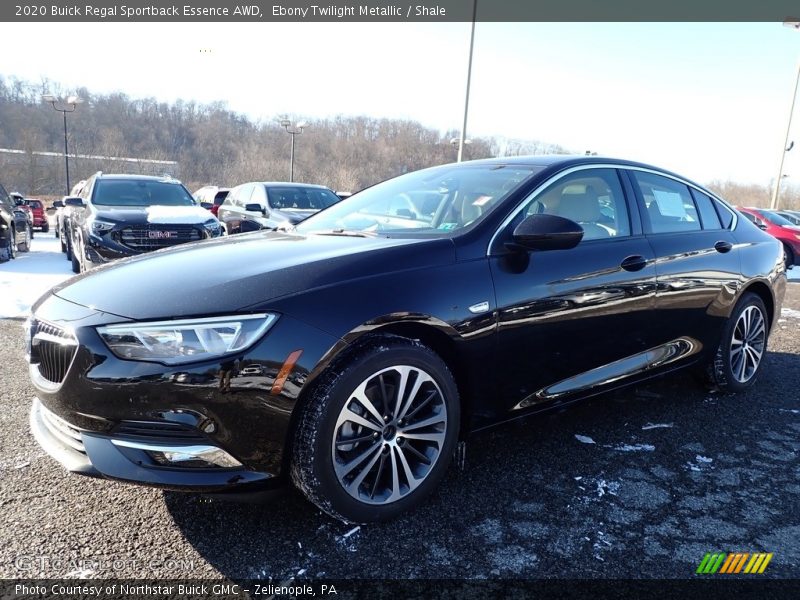 Front 3/4 View of 2020 Regal Sportback Essence AWD