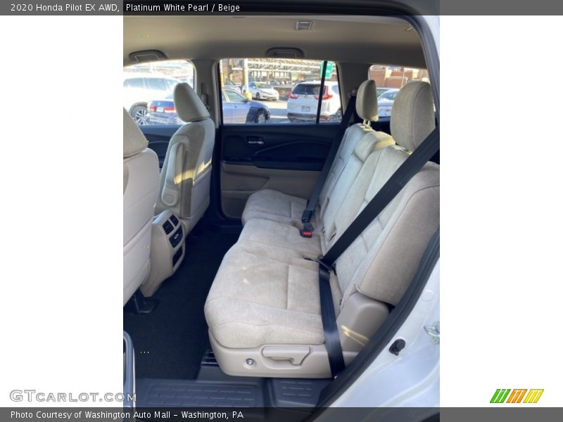 Platinum White Pearl / Beige 2020 Honda Pilot EX AWD