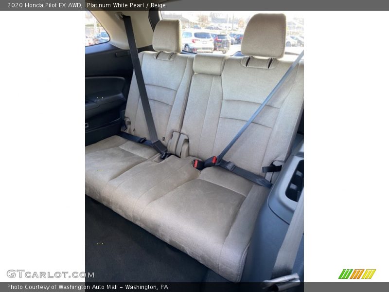Platinum White Pearl / Beige 2020 Honda Pilot EX AWD