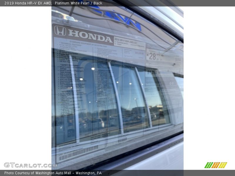 Platinum White Pearl / Black 2019 Honda HR-V EX AWD