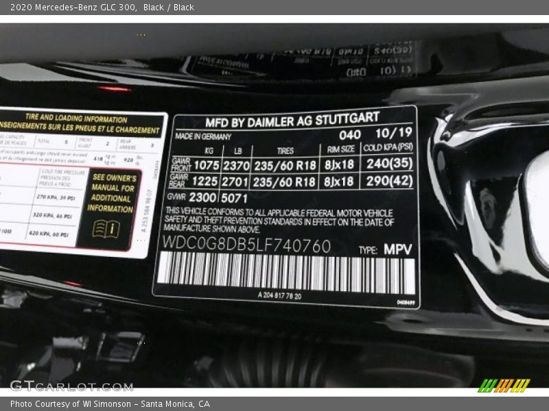 Black / Black 2020 Mercedes-Benz GLC 300