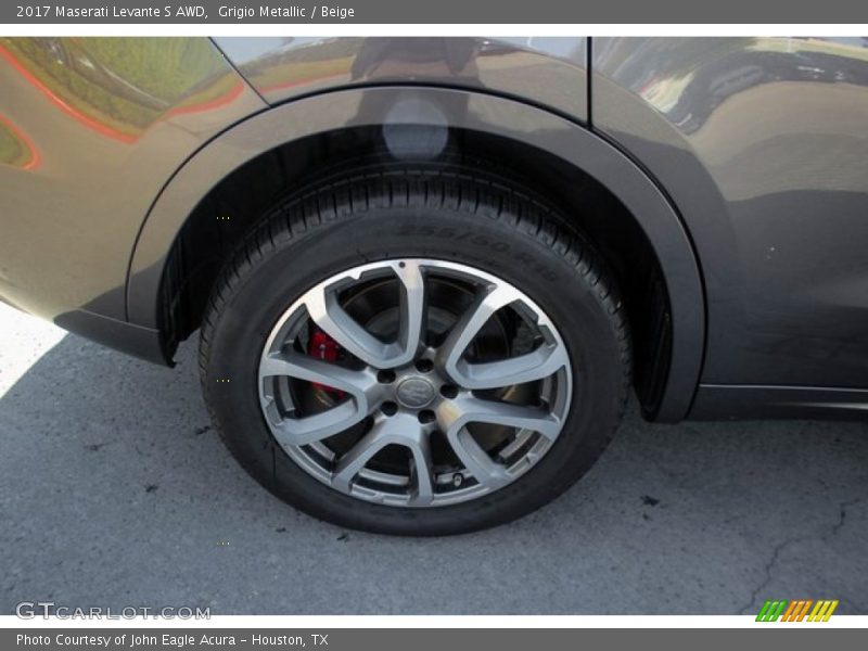  2017 Levante S AWD Wheel