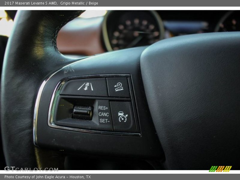  2017 Levante S AWD Steering Wheel