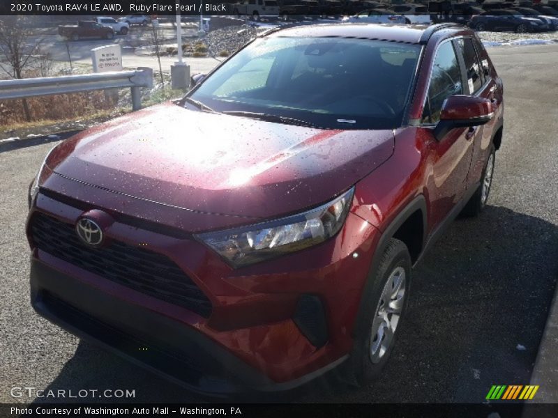 Ruby Flare Pearl / Black 2020 Toyota RAV4 LE AWD