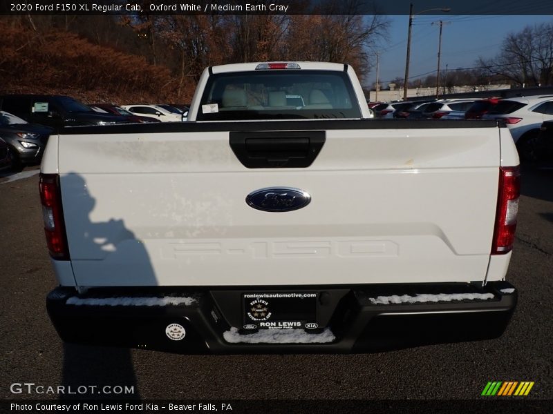 Oxford White / Medium Earth Gray 2020 Ford F150 XL Regular Cab