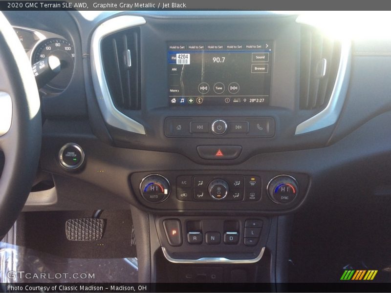 Graphite Gray Metallic / Jet Black 2020 GMC Terrain SLE AWD