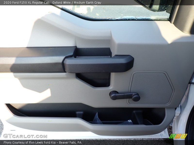 Oxford White / Medium Earth Gray 2020 Ford F150 XL Regular Cab