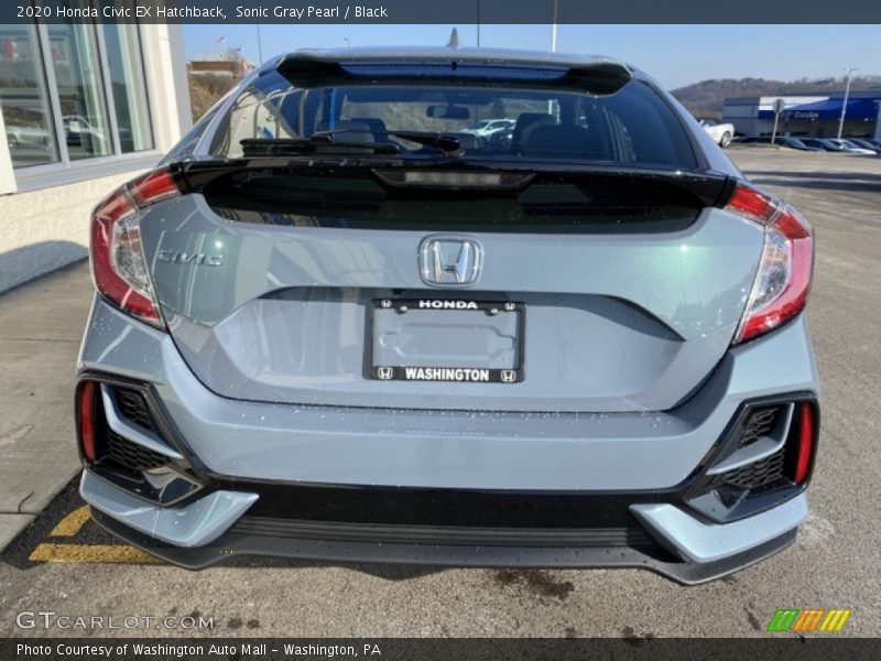 Sonic Gray Pearl / Black 2020 Honda Civic EX Hatchback