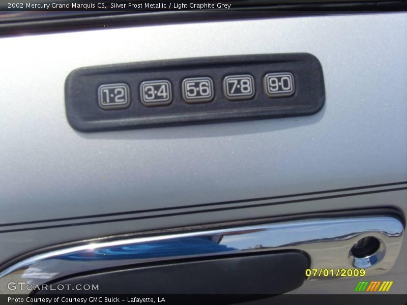 Silver Frost Metallic / Light Graphite Grey 2002 Mercury Grand Marquis GS