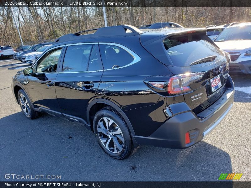 Crystal Black Silica / Warm Ivory 2020 Subaru Outback Limited XT
