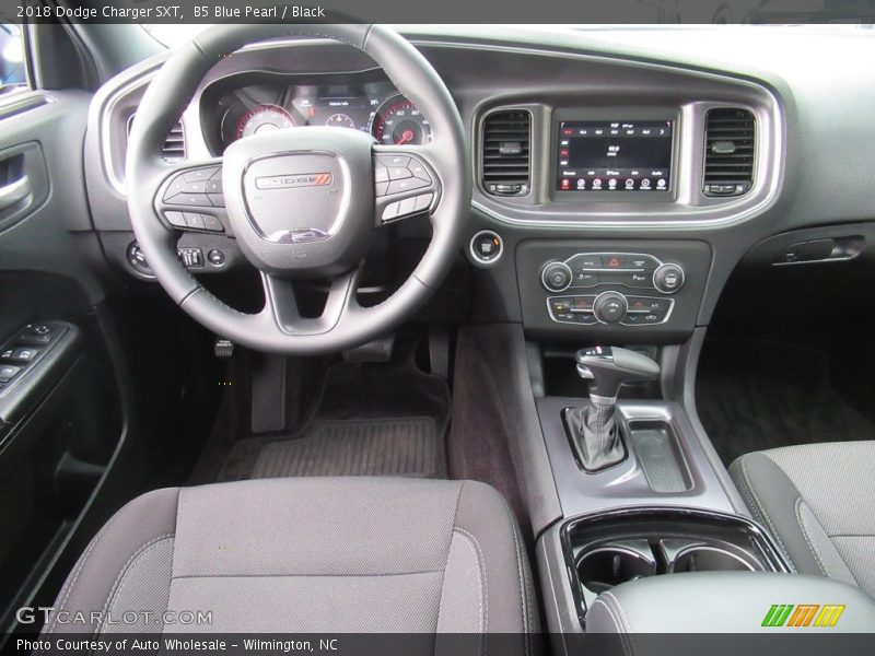 B5 Blue Pearl / Black 2018 Dodge Charger SXT