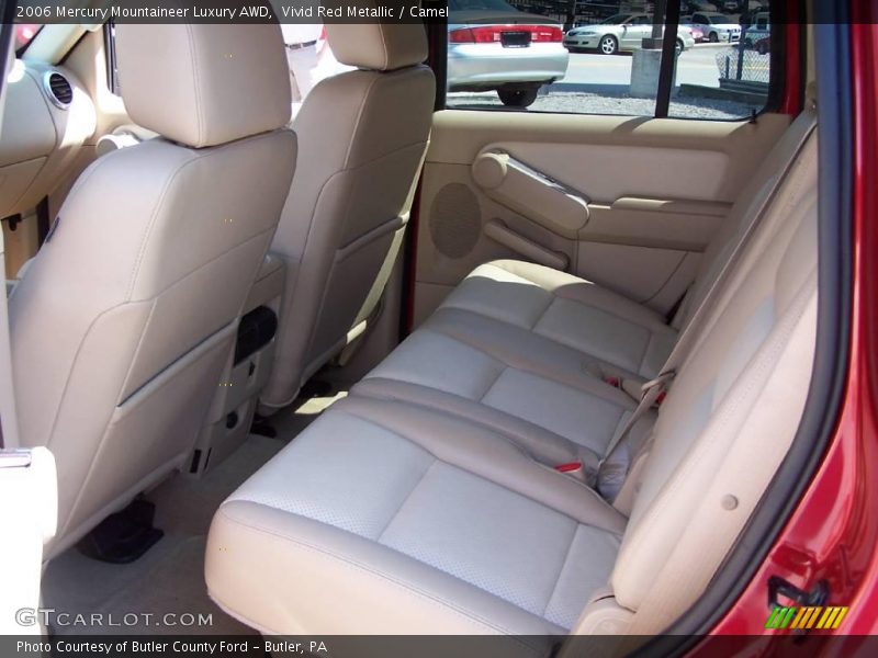 Vivid Red Metallic / Camel 2006 Mercury Mountaineer Luxury AWD