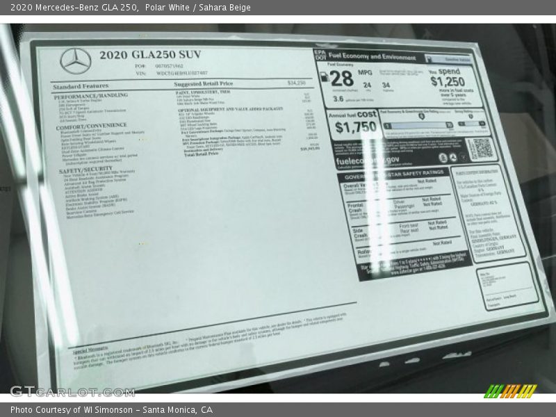 Polar White / Sahara Beige 2020 Mercedes-Benz GLA 250