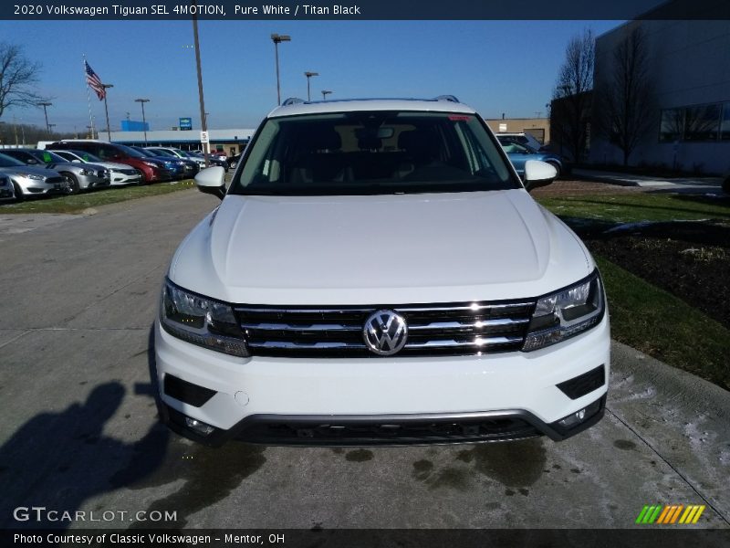 Pure White / Titan Black 2020 Volkswagen Tiguan SEL 4MOTION