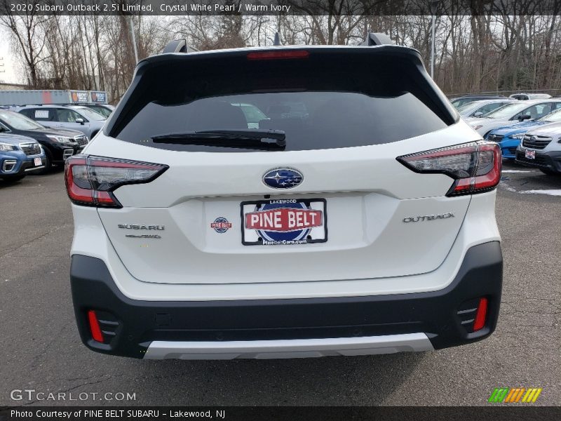 Crystal White Pearl / Warm Ivory 2020 Subaru Outback 2.5i Limited