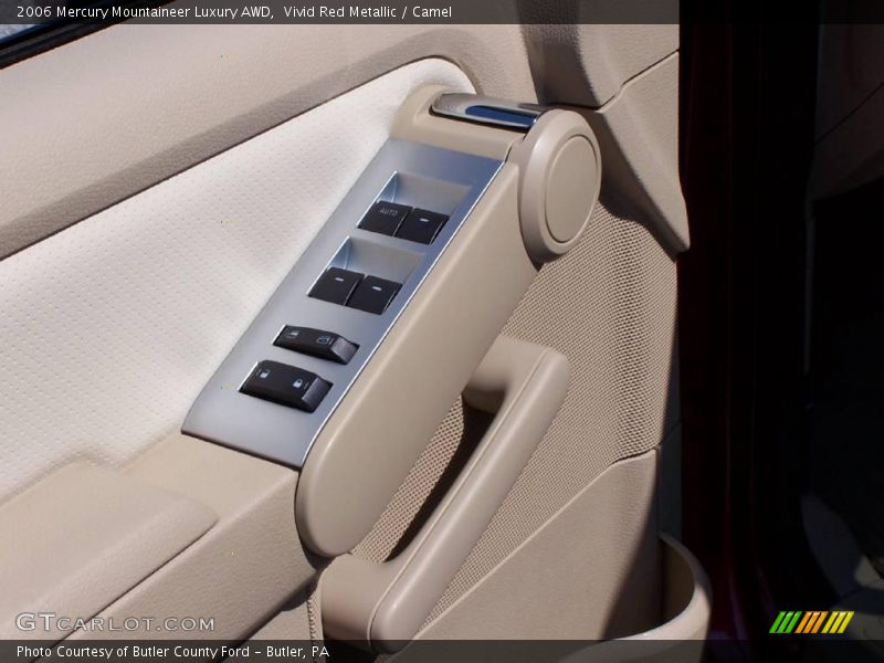 Vivid Red Metallic / Camel 2006 Mercury Mountaineer Luxury AWD