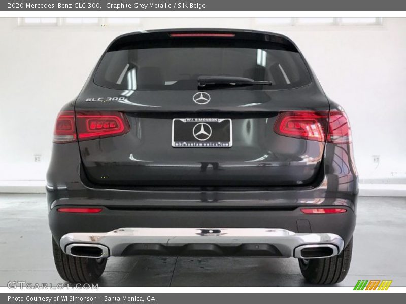 Graphite Grey Metallic / Silk Beige 2020 Mercedes-Benz GLC 300