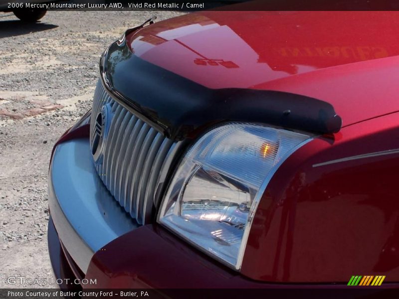 Vivid Red Metallic / Camel 2006 Mercury Mountaineer Luxury AWD