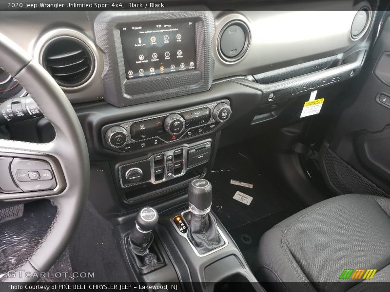 Black / Black 2020 Jeep Wrangler Unlimited Sport 4x4