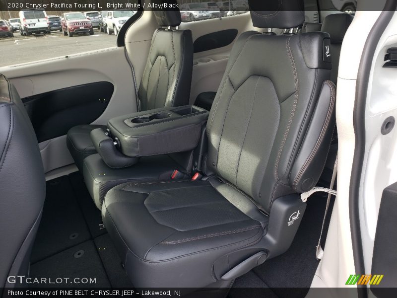 Bright White / Alloy/Black 2020 Chrysler Pacifica Touring L
