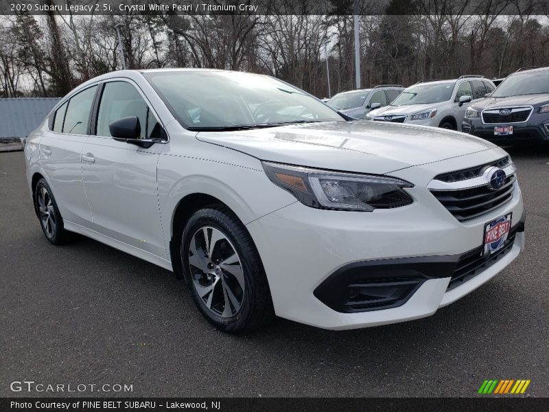 Front 3/4 View of 2020 Legacy 2.5i