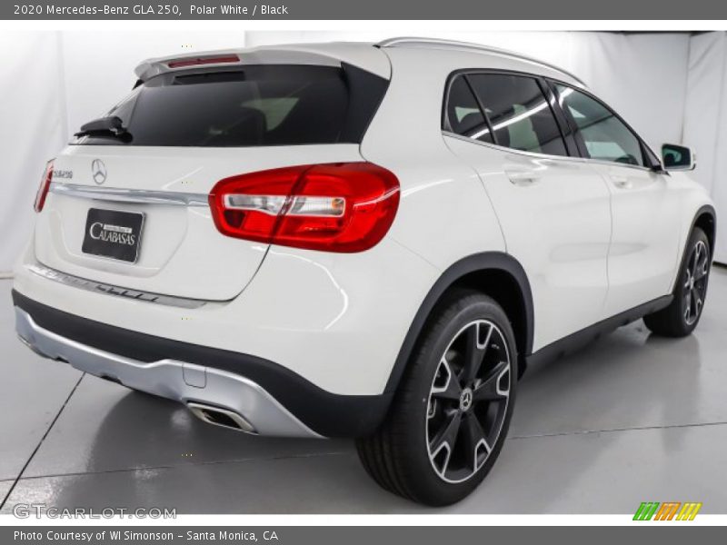 Polar White / Black 2020 Mercedes-Benz GLA 250