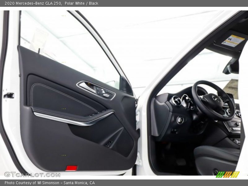 Polar White / Black 2020 Mercedes-Benz GLA 250