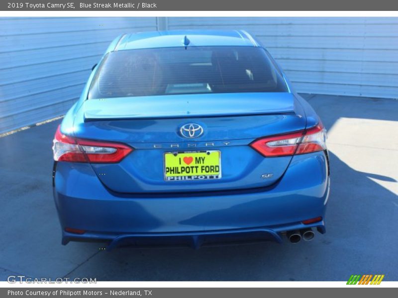 Blue Streak Metallic / Black 2019 Toyota Camry SE