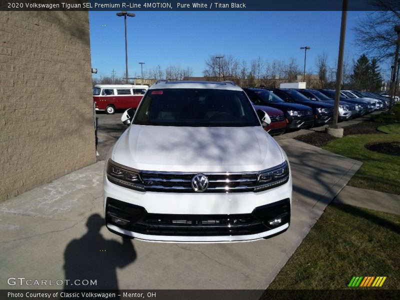 Pure White / Titan Black 2020 Volkswagen Tiguan SEL Premium R-Line 4MOTION
