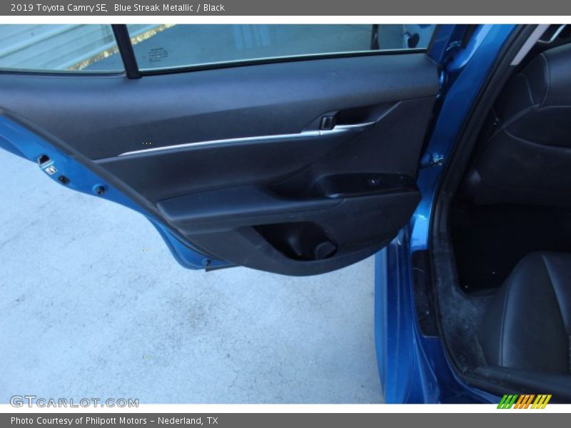 Blue Streak Metallic / Black 2019 Toyota Camry SE