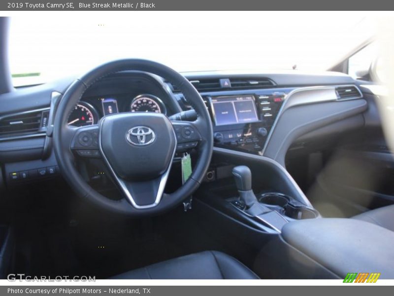 Blue Streak Metallic / Black 2019 Toyota Camry SE