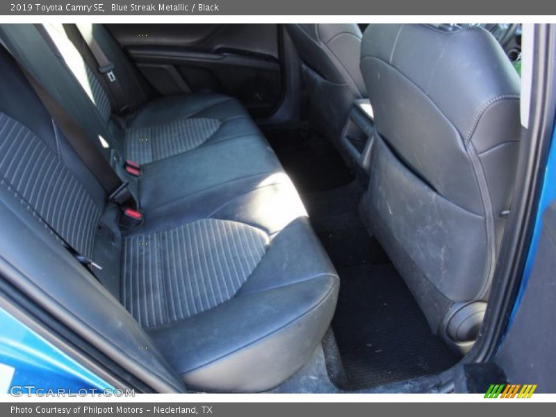Blue Streak Metallic / Black 2019 Toyota Camry SE