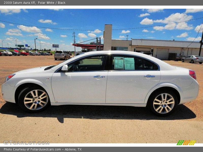 Polar White / Black 2009 Saturn Aura XR