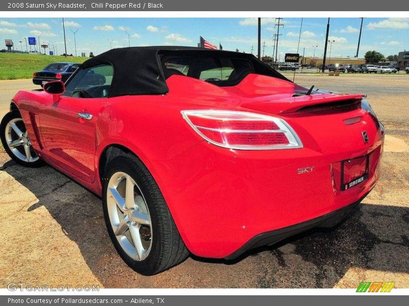 Chili Pepper Red / Black 2008 Saturn Sky Roadster