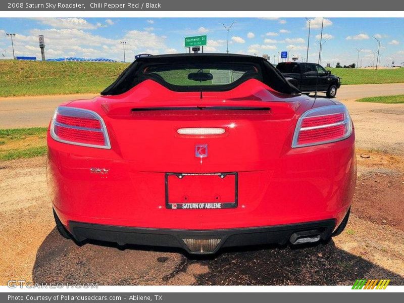 Chili Pepper Red / Black 2008 Saturn Sky Roadster