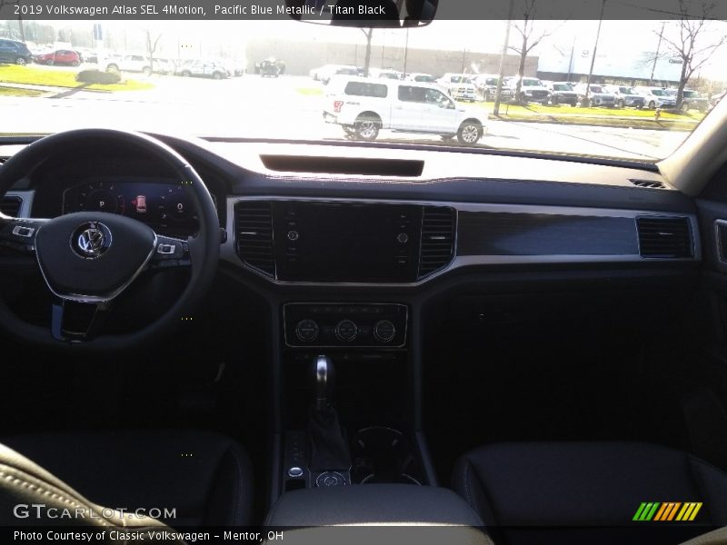Pacific Blue Metallic / Titan Black 2019 Volkswagen Atlas SEL 4Motion