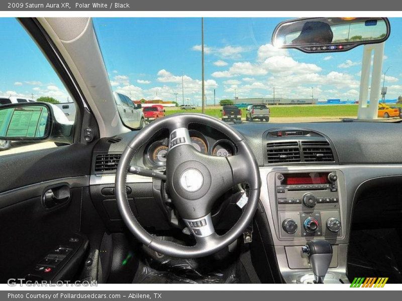 Polar White / Black 2009 Saturn Aura XR