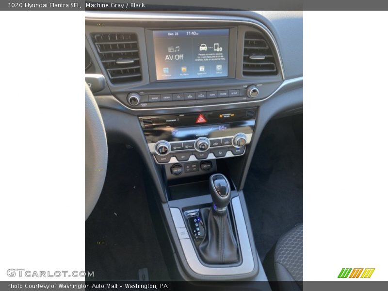 Machine Gray / Black 2020 Hyundai Elantra SEL