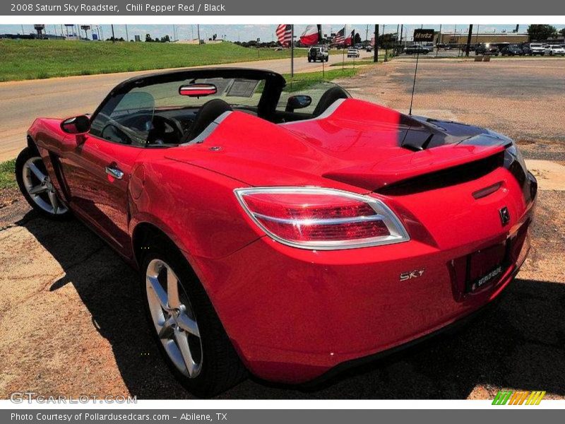 Chili Pepper Red / Black 2008 Saturn Sky Roadster
