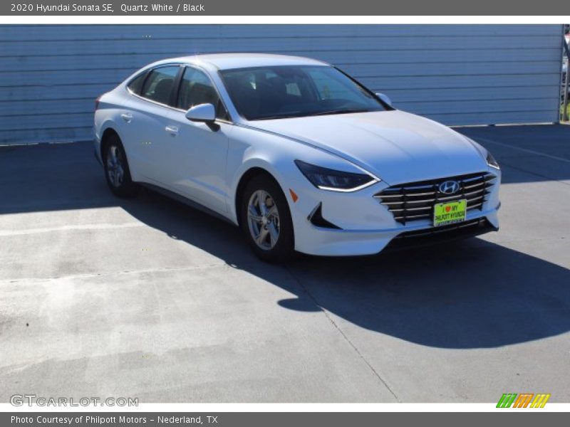 Quartz White / Black 2020 Hyundai Sonata SE