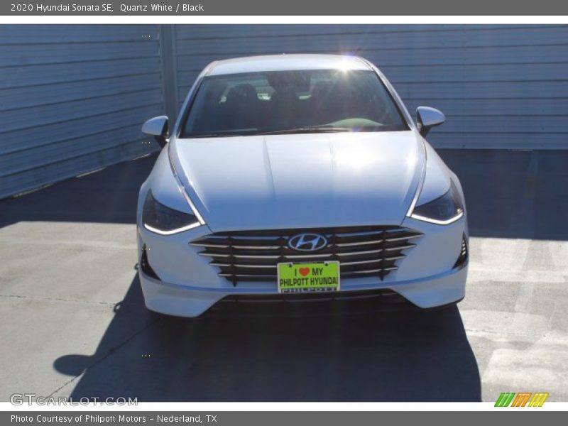 Quartz White / Black 2020 Hyundai Sonata SE