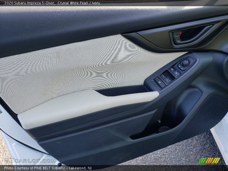Crystal White Pearl / Ivory 2020 Subaru Impreza 5-Door