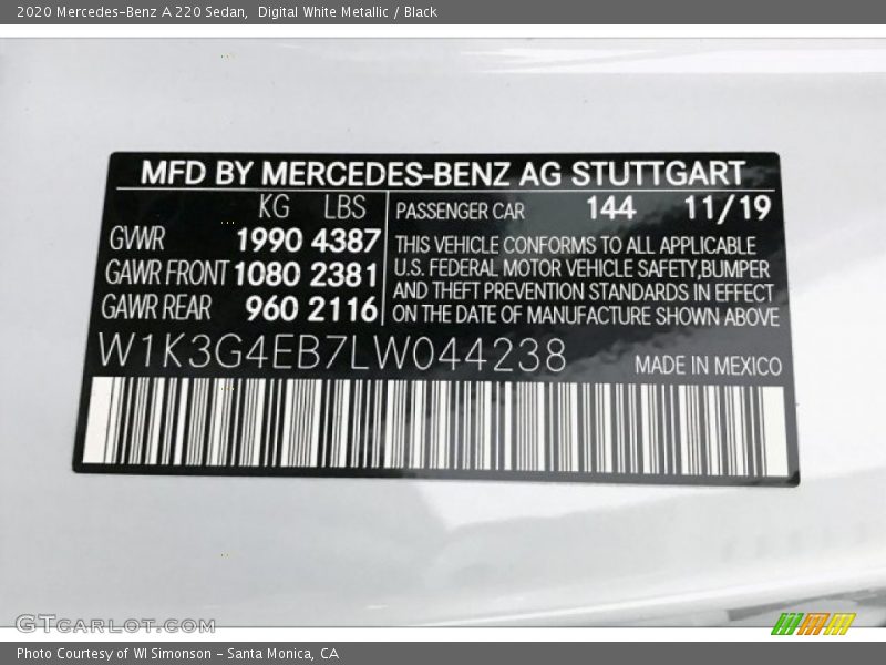 Digital White Metallic / Black 2020 Mercedes-Benz A 220 Sedan
