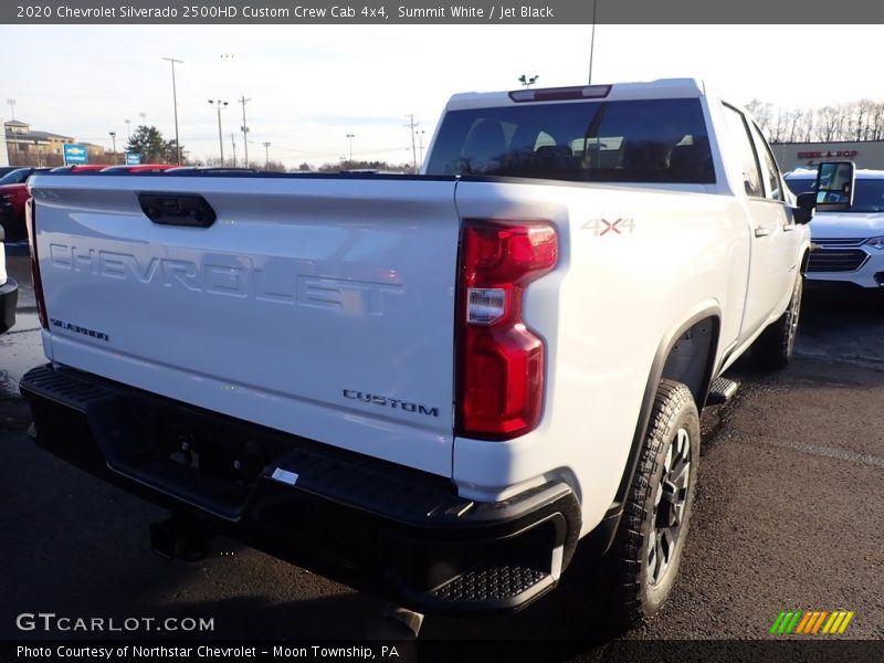 Summit White / Jet Black 2020 Chevrolet Silverado 2500HD Custom Crew Cab 4x4