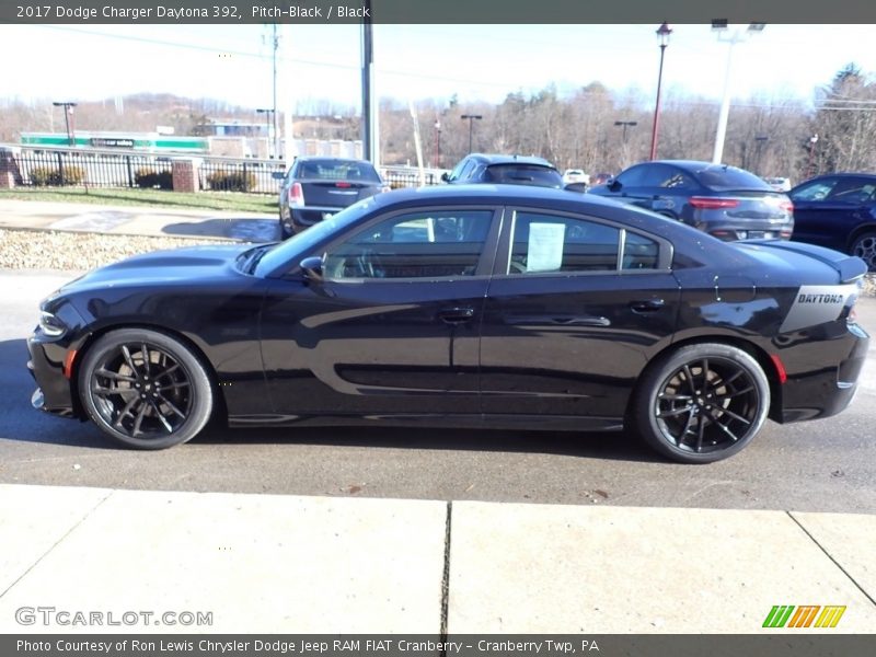 Pitch-Black / Black 2017 Dodge Charger Daytona 392