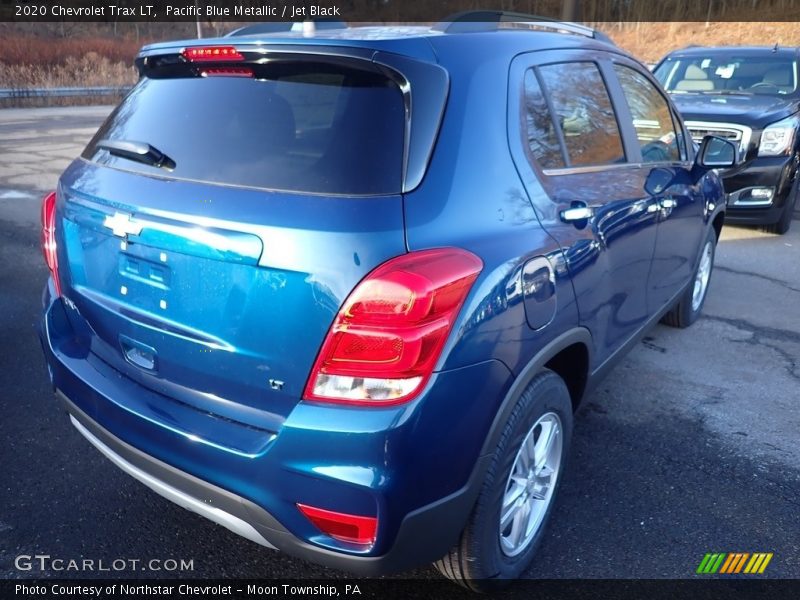Pacific Blue Metallic / Jet Black 2020 Chevrolet Trax LT