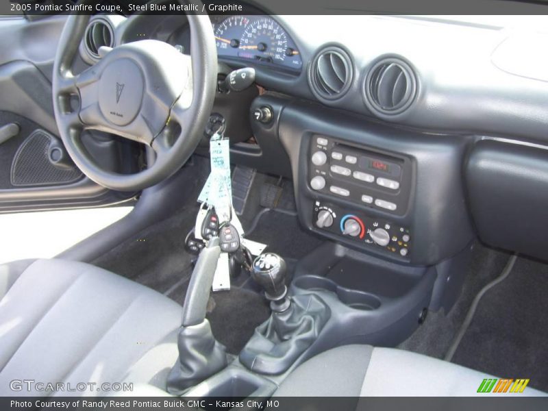 Steel Blue Metallic / Graphite 2005 Pontiac Sunfire Coupe