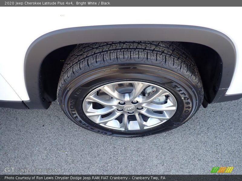 Bright White / Black 2020 Jeep Cherokee Latitude Plus 4x4